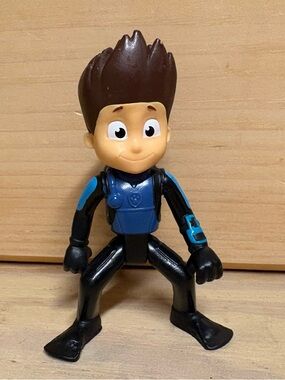 Paw Patrol Sea Patrol Ryder. Rare!